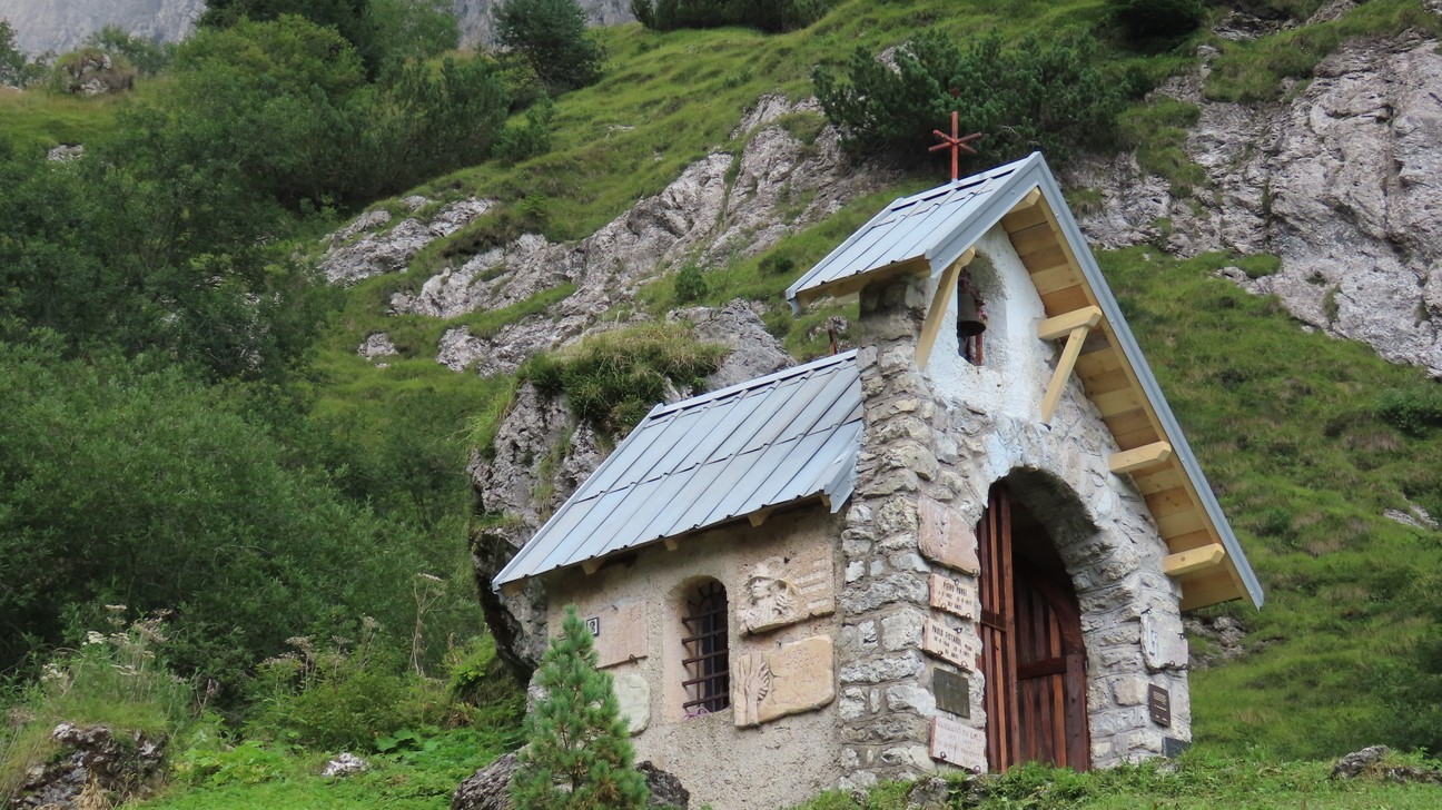3 Cappella dopo rifacimento tetto